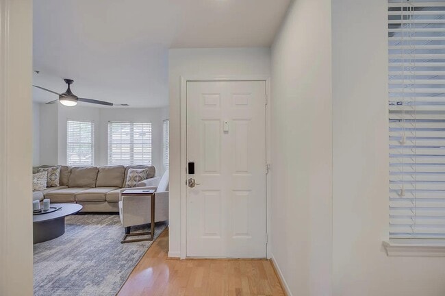 Building Photo - 501 Olmsted Park Pl