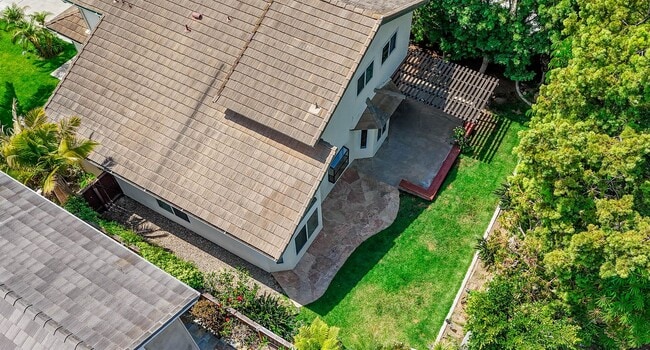 Building Photo - OPEN HOUSE, AUG. 2nd from 11-11:30 am - 4 ...