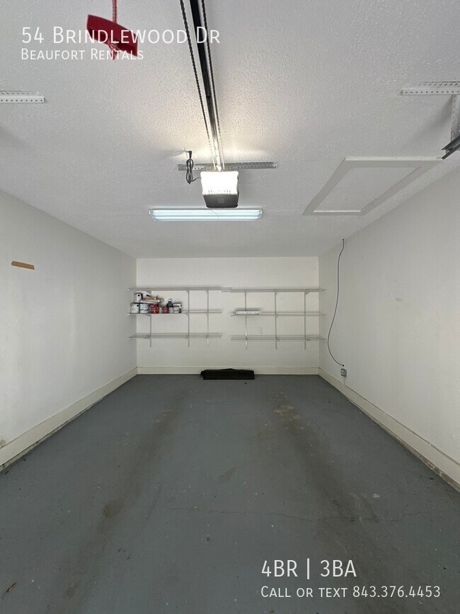 Building Photo - 54 Brindlewood Dr