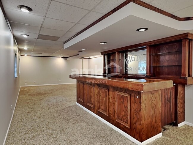 Building Photo - 8601 Sycamore Ct