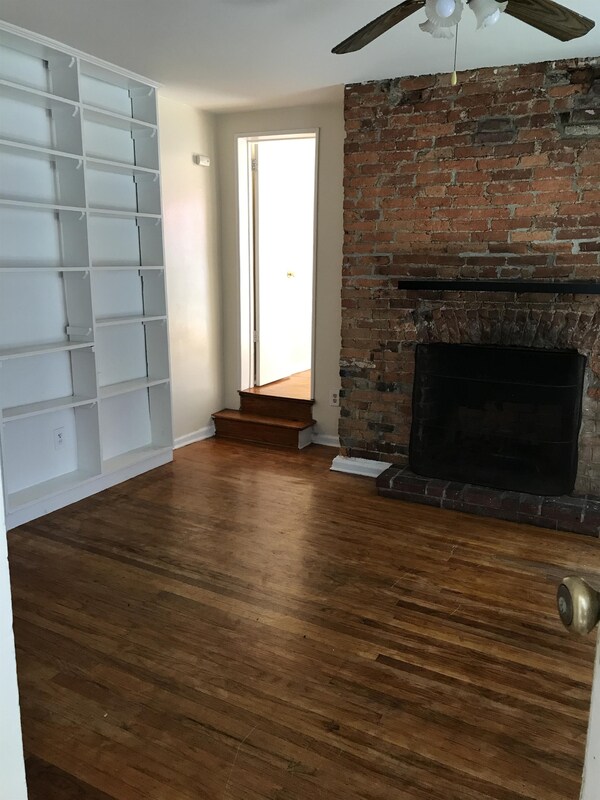 Building Photo - 434 Lombard St