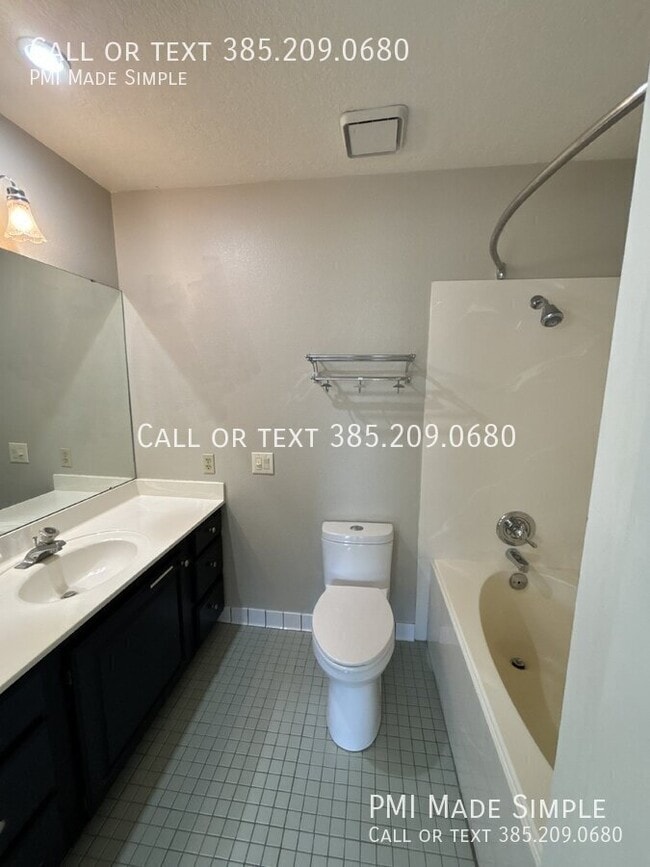 Building Photo - Fantastic 3-Bedroom Townhome in Provo