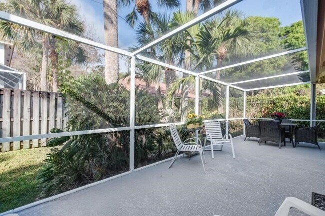 Building Photo - 5221 NW 65th Ave