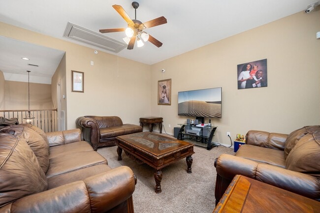 Building Photo - 5110 Ruby Rock Way