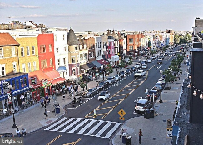 Building Photo - 2100 19th St NW