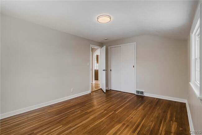 Building Photo - 63 Higby Rd