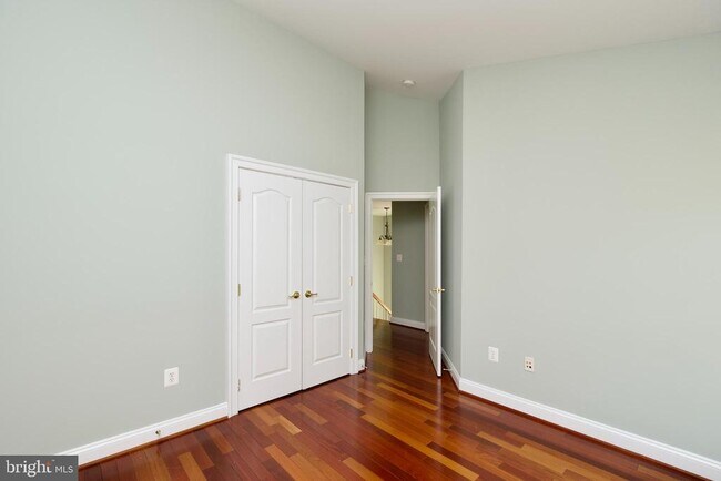 Building Photo - 6411 Velliety Ln