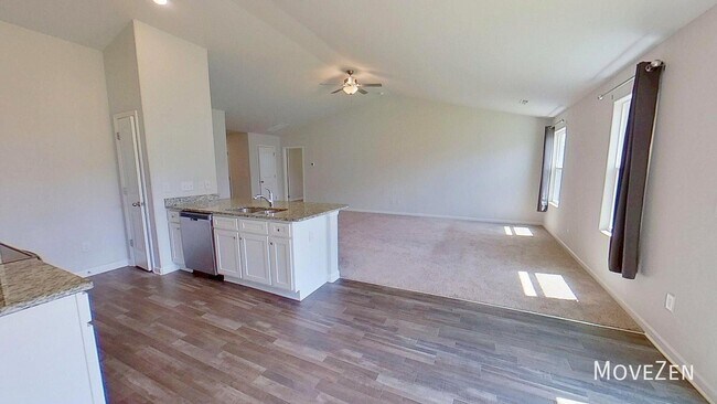 Building Photo - 4612 Hazelburn Dr