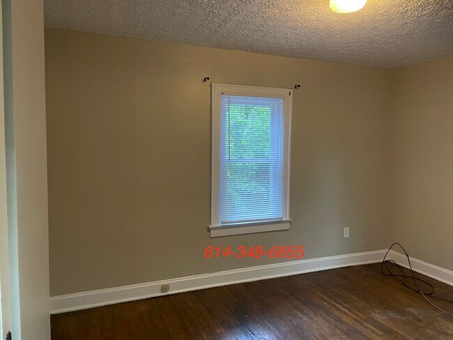 Building Photo - 1032 Ellsworth Ave