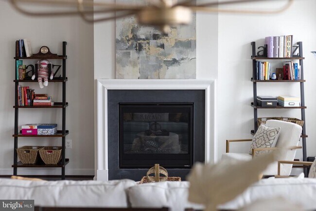 Building Photo - 7933 Turtle Crk Cir