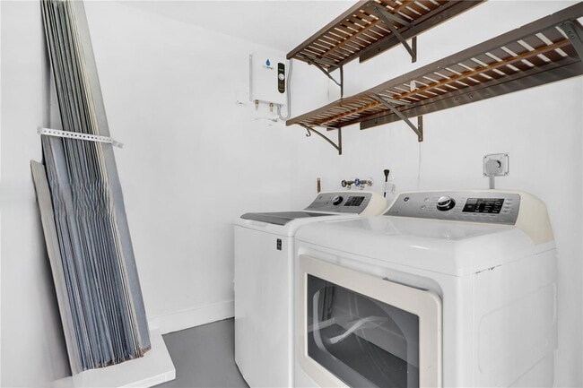 Building Photo - 16215 SW 137th Ct