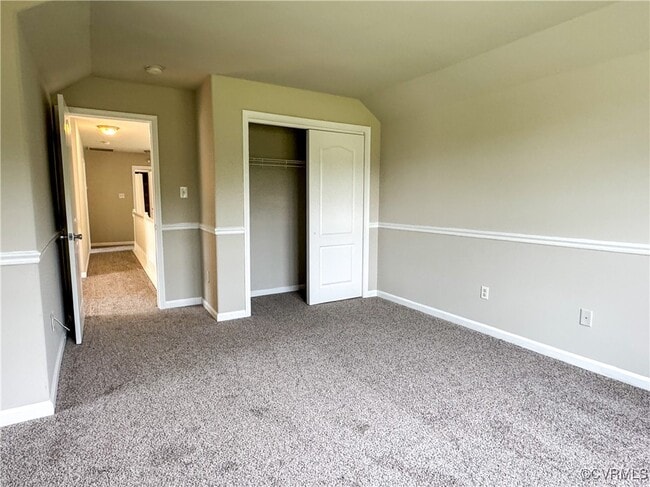 Building Photo - 14436 Sulphur Springs Terrace