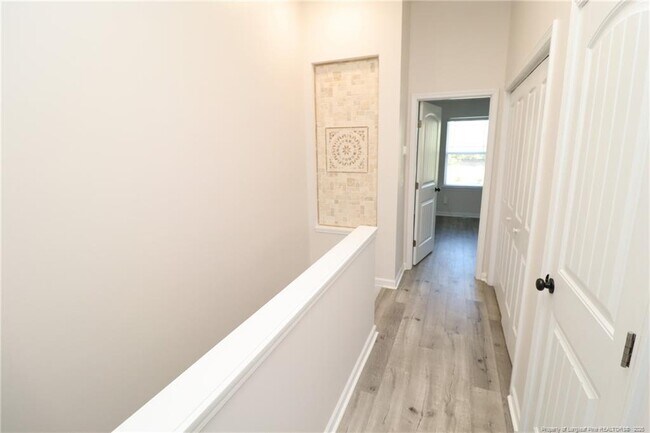 Building Photo - 309 Carthage Ct