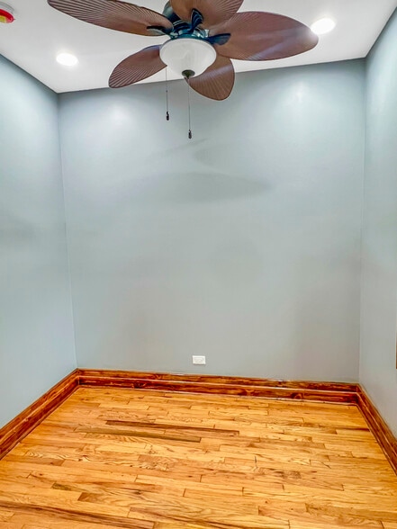 Building Photo - 3110 N Davlin Ct