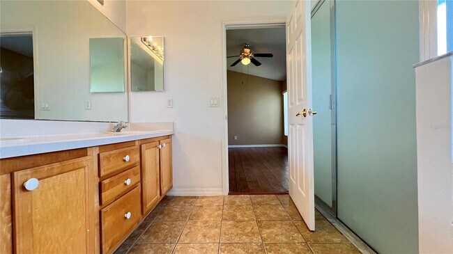Building Photo - 3024 Samosa Hill Cir