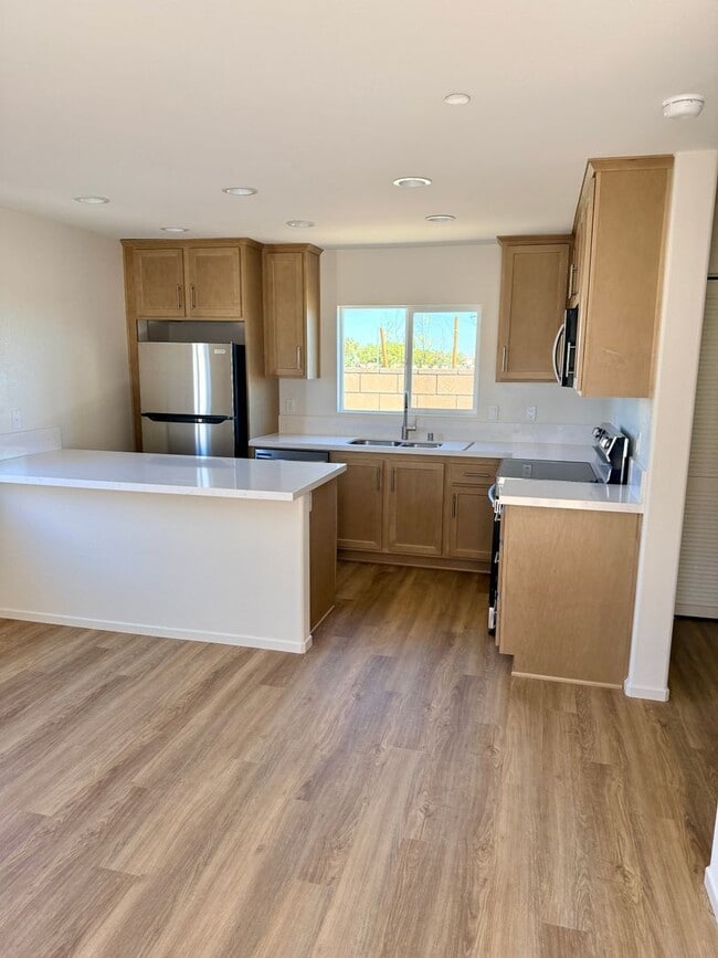 Building Photo - BRAND NEW 1 BEDROOM ADELANTO HOME