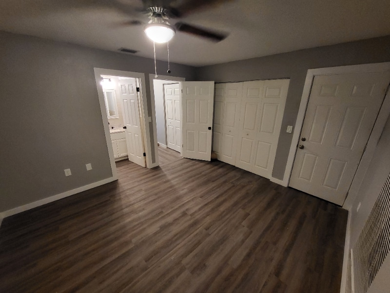 Building Photo - 105 Dorchester Square