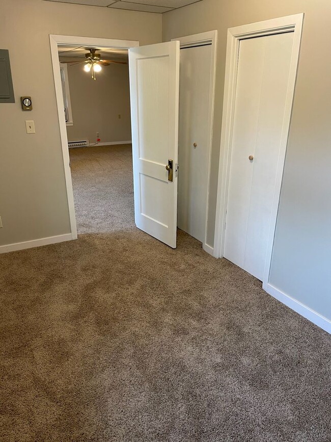 Building Photo - 49 1/2 9th st