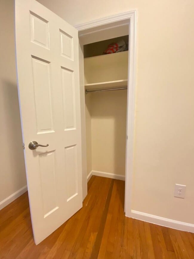 Building Photo - 0 bedroom in New York NY 10023