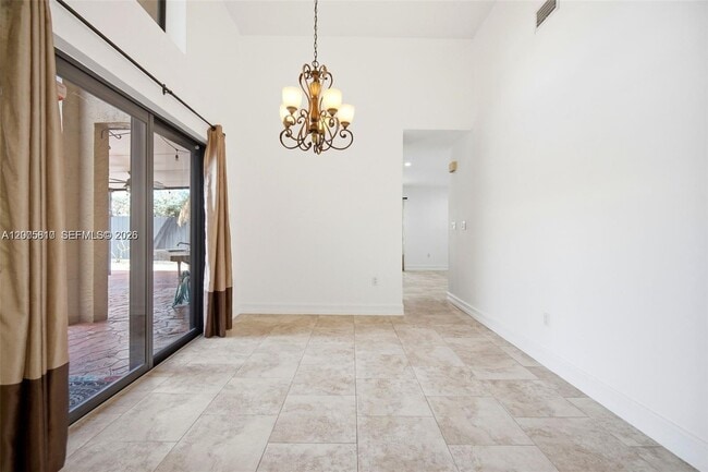 Building Photo - 561 SW 87th Ct