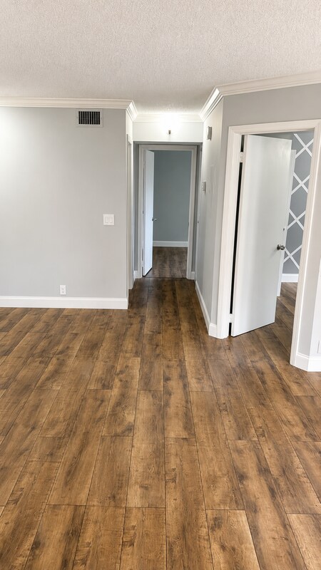 Building Photo - 677 Trace Cir
