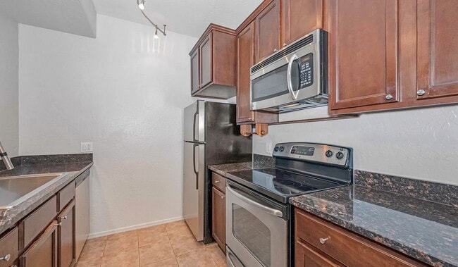 Building Photo - 14145 N 92nd St