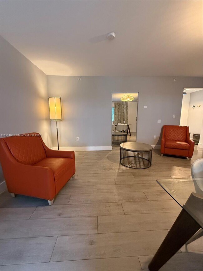 Building Photo - 6755 Harding Ave