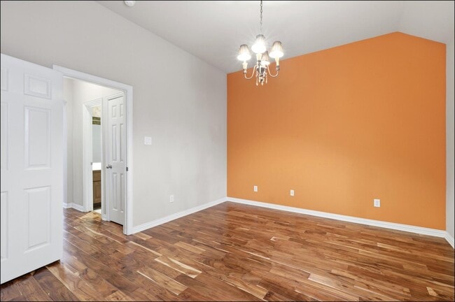 Building Photo - 14775 Holly Leaf Dr