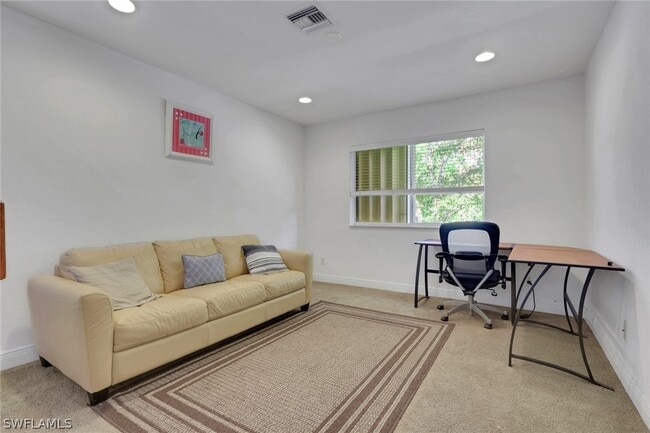 Building Photo - 3353 Antica St