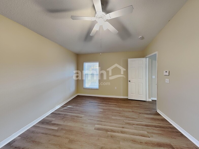 Building Photo - 10536 Juliano Dr