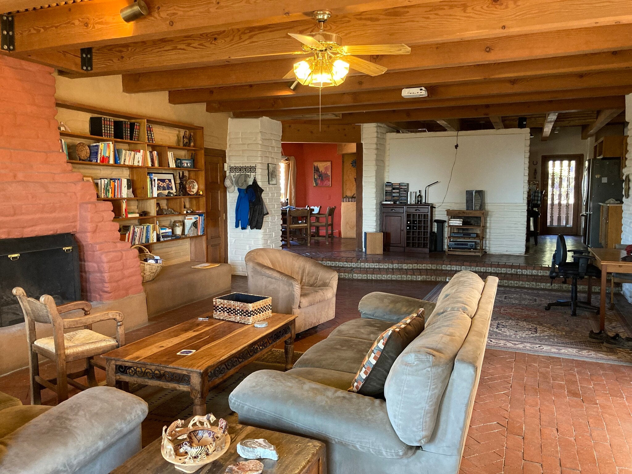 Livingroom - 342 Whiteoaks Dr NE