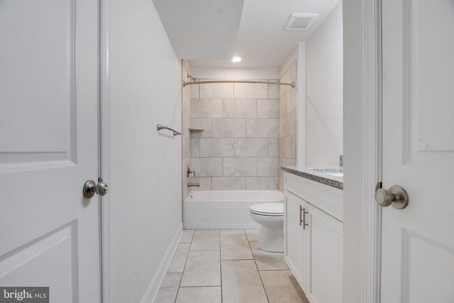 Building Photo - 7316 Hargrove Ct