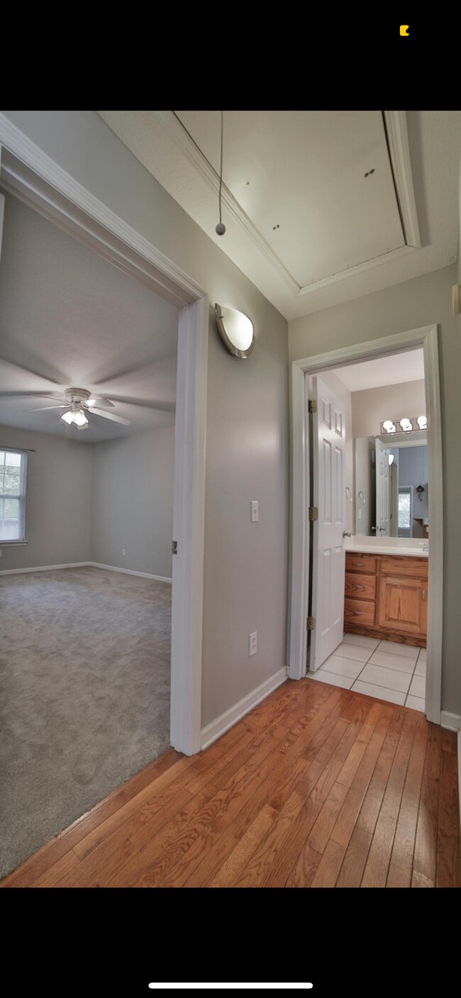 Building Photo - 2188 Davis Ridge Rd