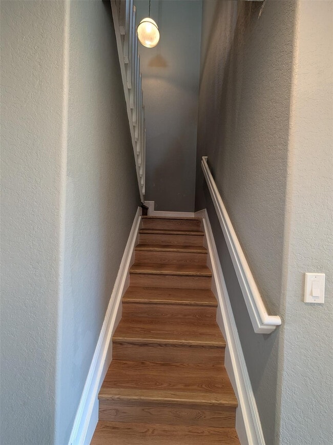 Building Photo - 2851 Prospect Rd