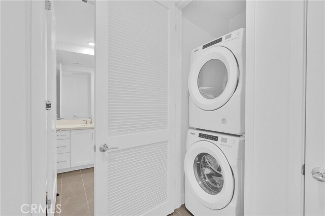 Building Photo - 3415 Rivington