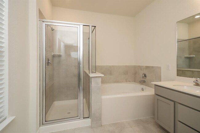 Building Photo - 22211 Davenport Downs Ln