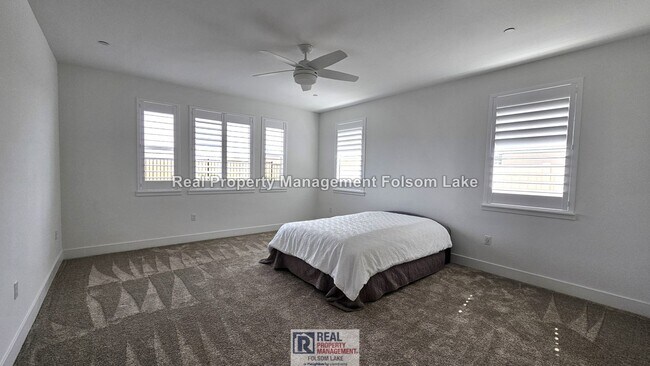 Building Photo - 55+ Active Community - Single-Story Luxury Home | Open Space Views | Solar + EV Charger | Steps t...