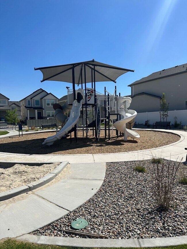 Building Photo - BRAND NEW Gorgeous Magna Townhomes!!!