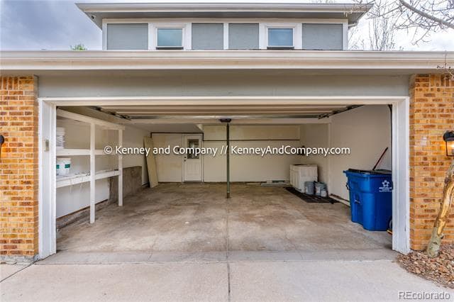 Building Photo - 693 Grey Eagle Cir S