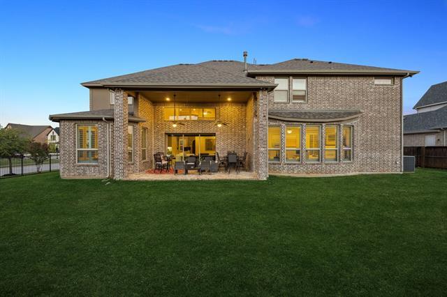 Building Photo - 920 Rhone Ln