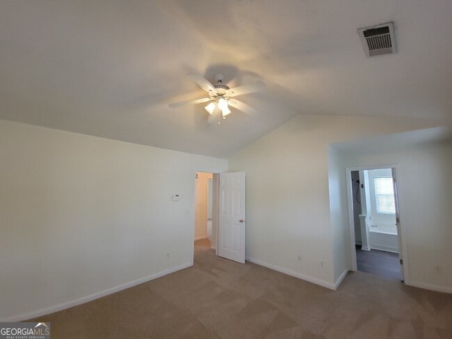 Building Photo - 356 Springbottom Ct SE