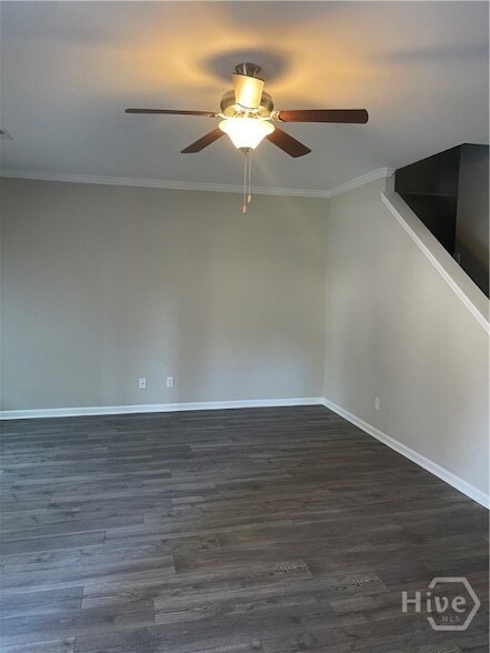 Building Photo - 102 Reese Way