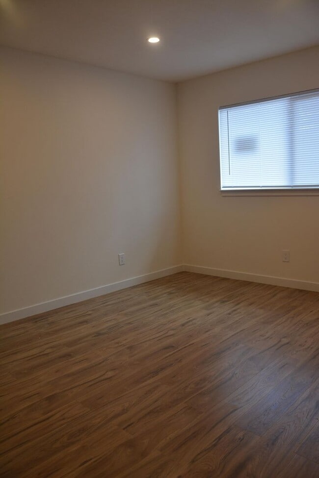 Building Photo - Beautifully Remodeled Antioch Delta Fair A...