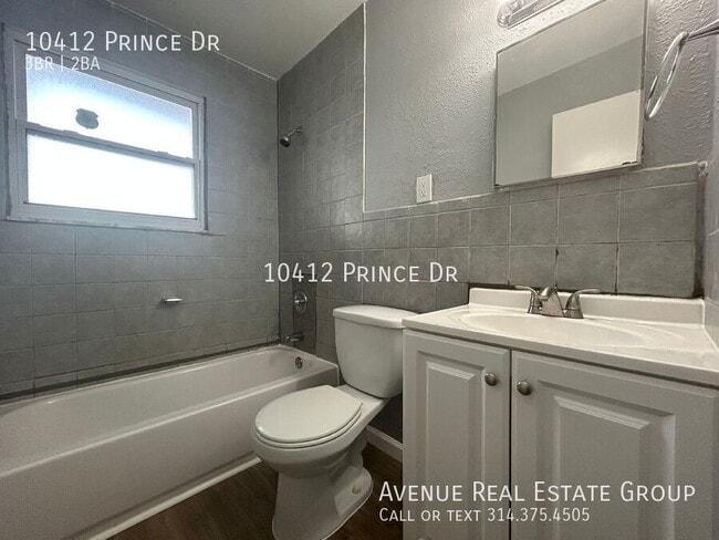 Building Photo - 10412 Prince Dr