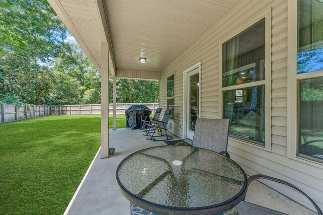 Building Photo - Beautiful home in Berkshire Subdivision....