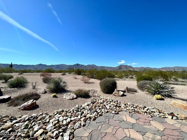 Building Photo - 8628 N Pierre Ct