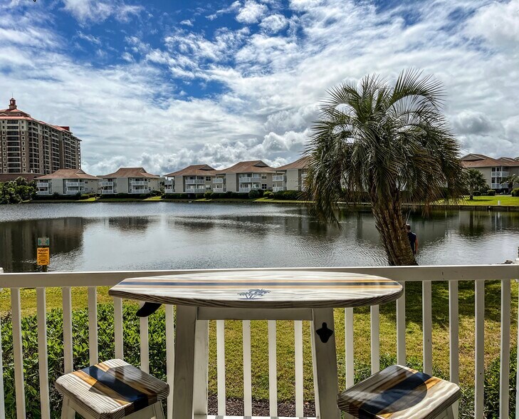 Building Photo - 1919 Spring St