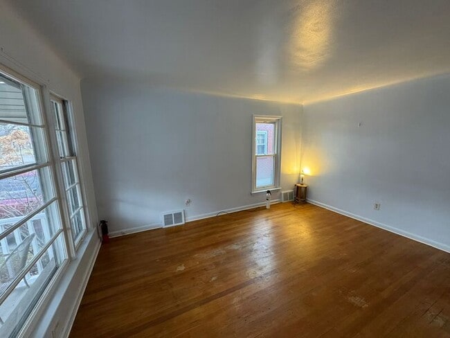 Building Photo - 21029 Blackmar Ave