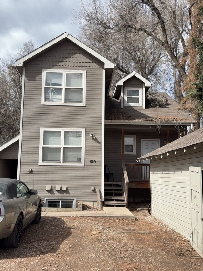 Building Photo - STUDENTS WELCOME! Single-Family Home Walking Distance to CSU!