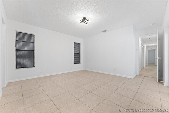 Building Photo - 11580 NW 20th Dr